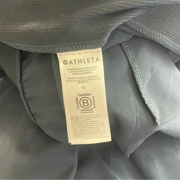 Athleta Brooklyn Ankle Camo Straight Leg Pants Size 18 - 26871 - Picture 10 of 13